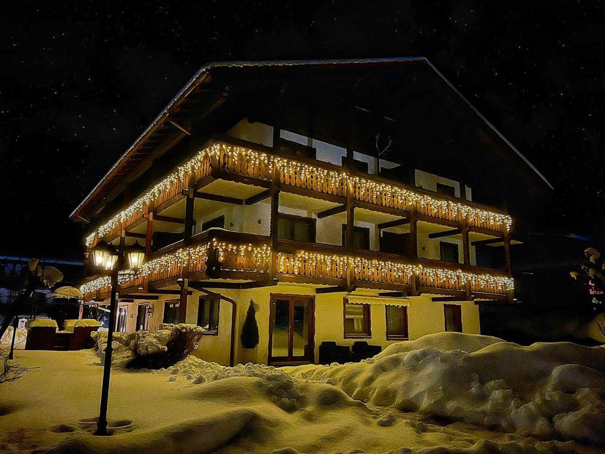 Hardi'S Hotel インツェル エクステリア 写真